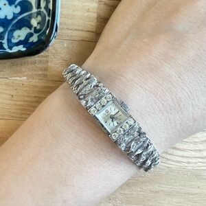 Vintage Alvarex ladies 925 Sterling silver cocktail mechanical watch 17 jewels